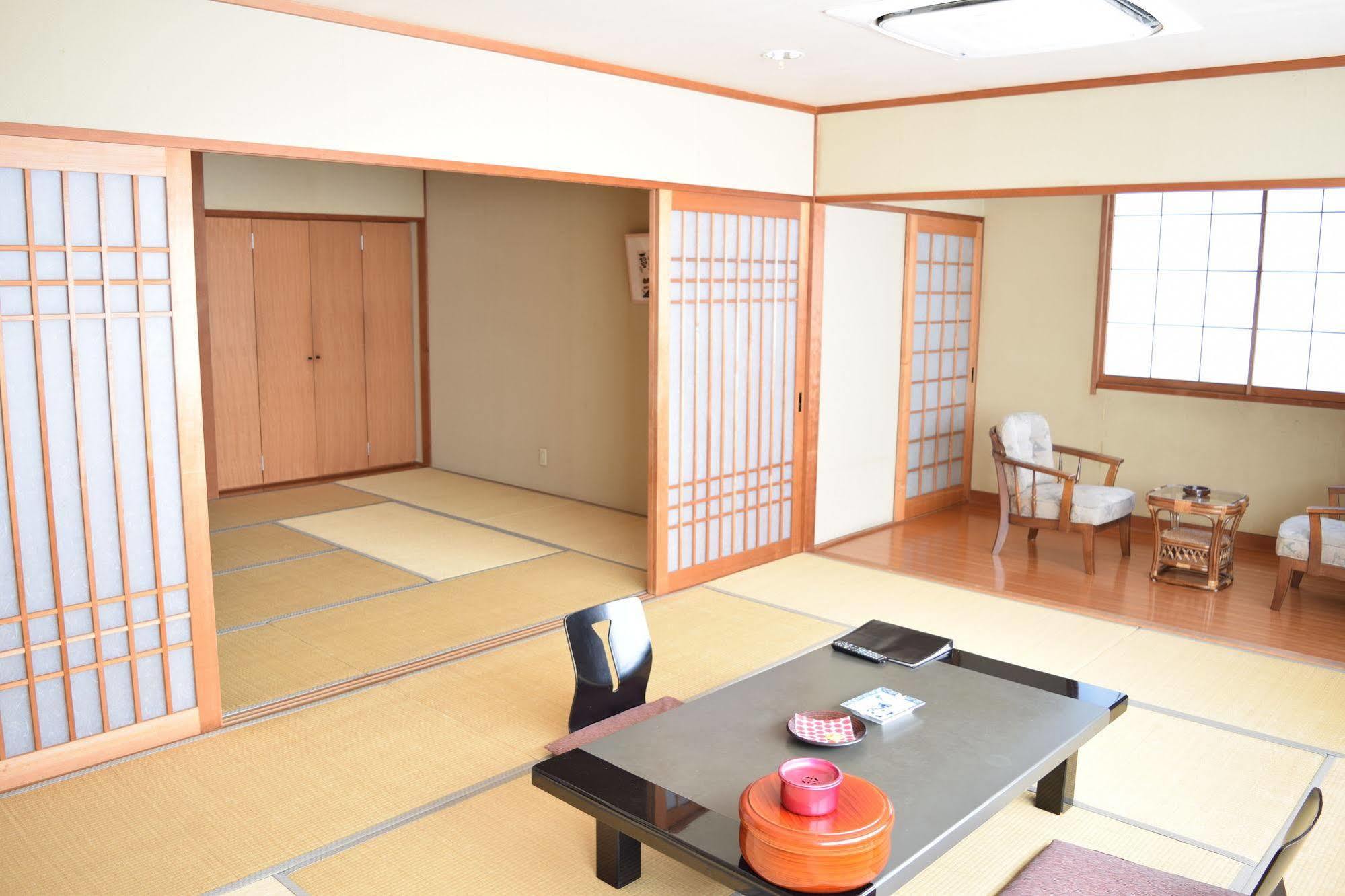 Ryokan Fukuzen Shibukawa Eksteriør bilde